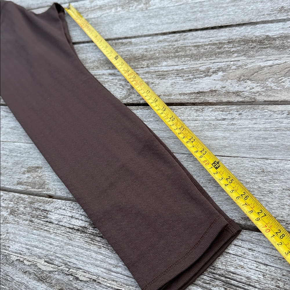 VUORI Textured Chilled Out Legging JAVA BROWN SIZE MEDIUM NWT - Picture 4 of 7